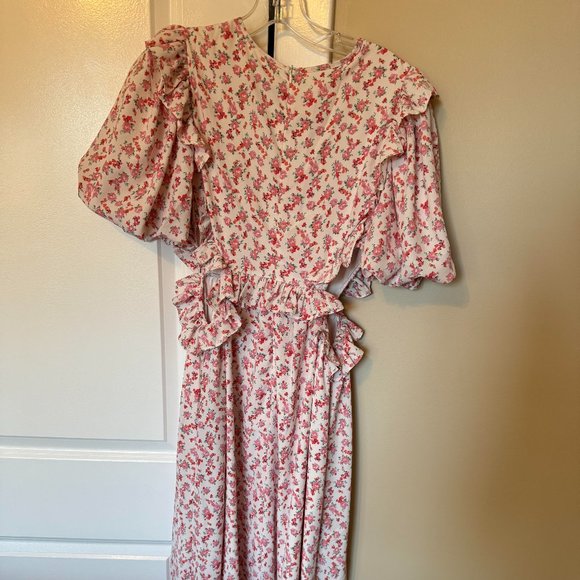 Sister Jane Dresses & Skirts - Sister Jane City Flowers Midi Dress Ivory and Peach, XS